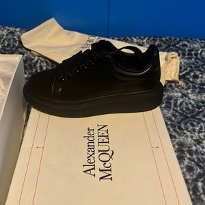 Alexander McQueens Size 37EU Black